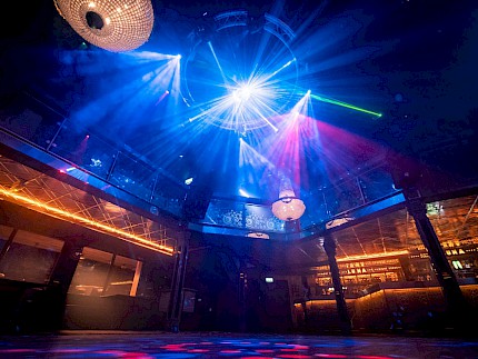 Luna nightclub 7